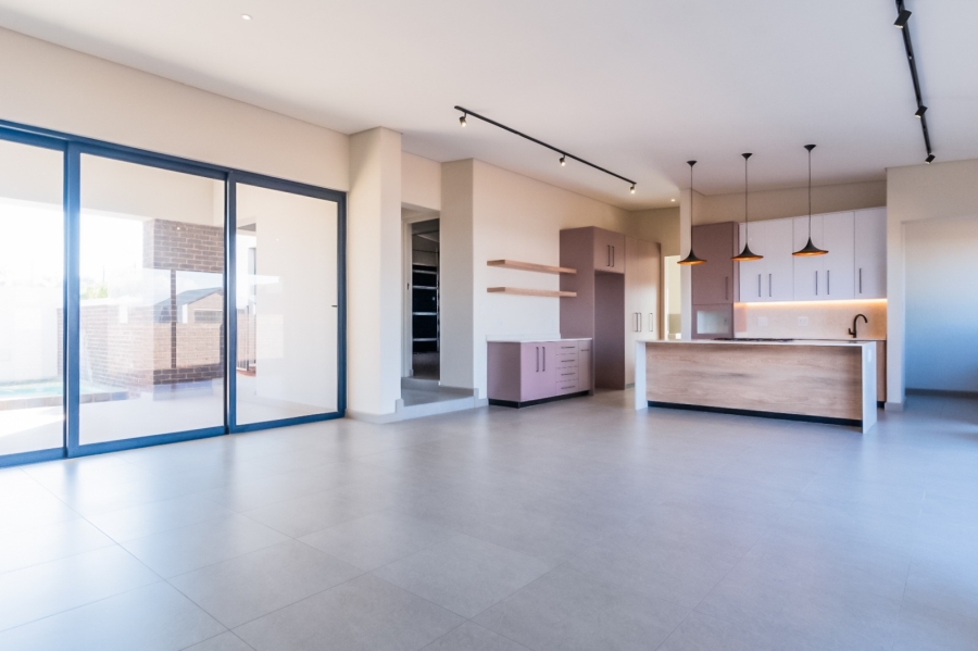 3 Bedroom Property for Sale in Vyfhoek A H North West